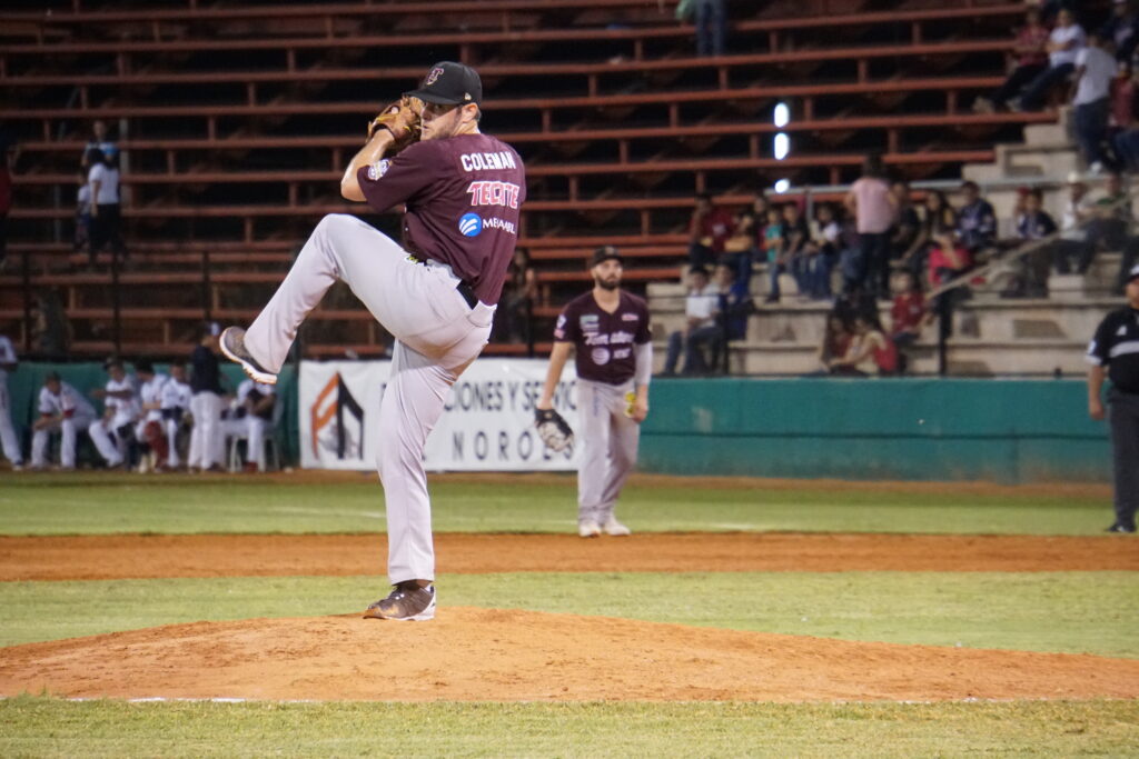 CASEY COLEMAN CONGELA LOS PARTIDOS