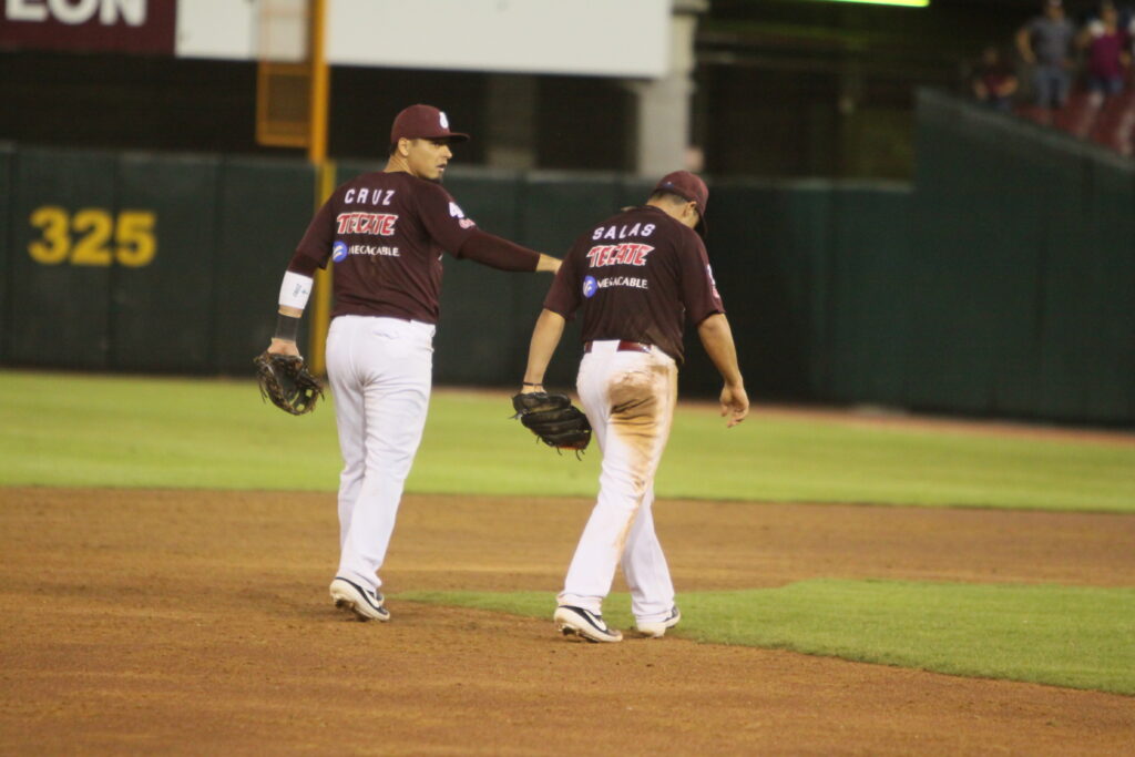 LOS TOMATEROS SE ALISTAN PARA RECIBIR A YAQUIS