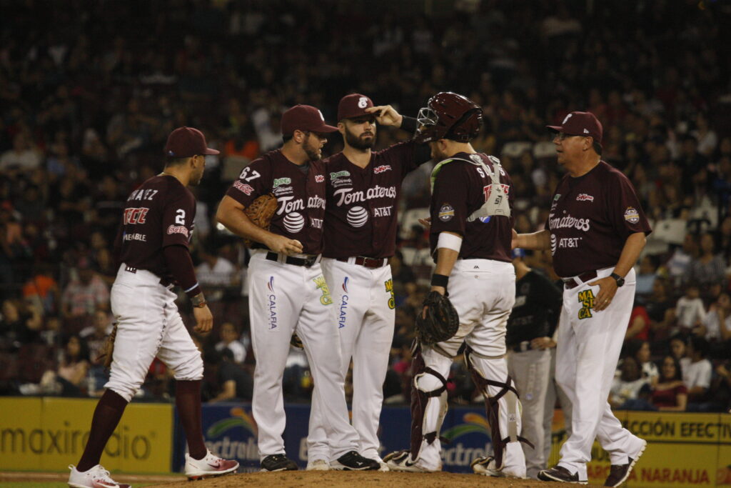 DUELO EN LA CUMBRE; TOMATEROS RECIBE A MEXICALI