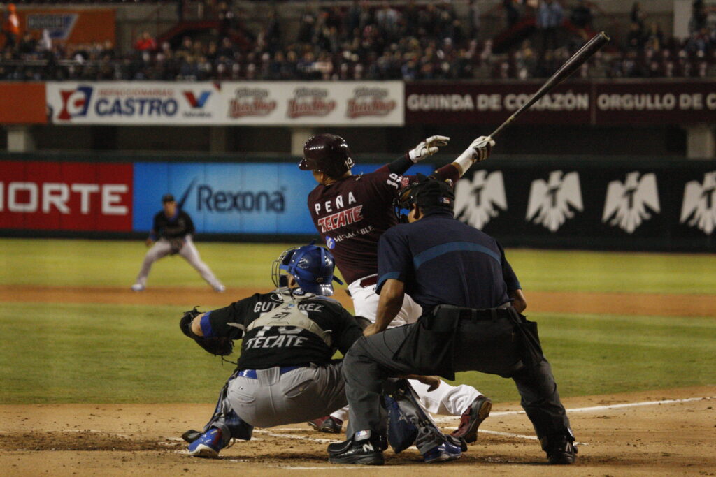 CHARROS EMPATA LA SERIE