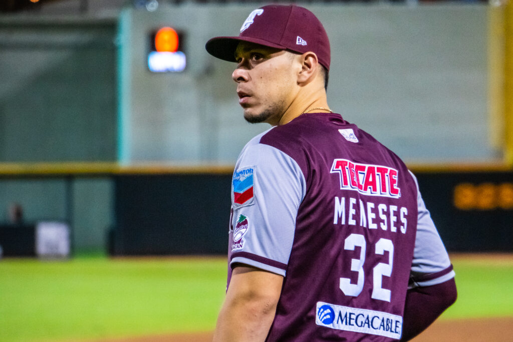 NARANJEROS SE APUNTA LA SERIE