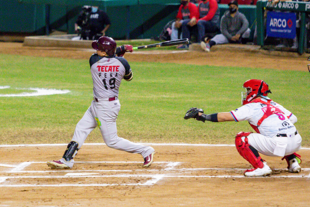 PODER DE PEÑA Y WING RESPALDAN EL MANNY DAY VICTORIOSO