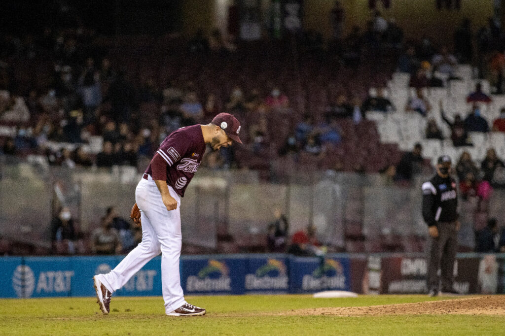 BARREDA CONGELA OFENSIVA YAQUI Y PONE A LOS GUINDAS UN TRIUNFO DE LA FINAL